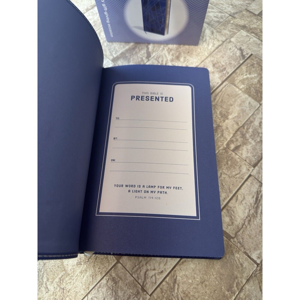 NIV, Premium Gift Bible, Leathersoft, Brown, Blue Letter, Comfort Print: The - Picture 5 of 16